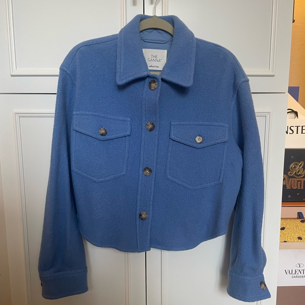 Wilfred cropped Ganna jacket, light blue, size S